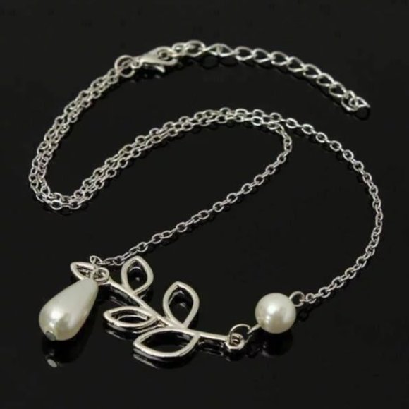 Pearl Droplet Thread Necklace 14K White or Yellow Gold plated for Woman White Pe - Picture 2 of 6